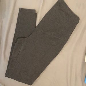 Maternity leggings. Size M. Gray. Old navy maternity